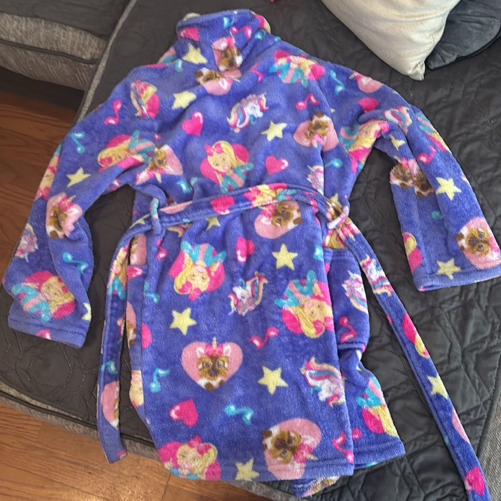 Colorful Kids' Robe with Fun Patterns - Picture 2 of 3